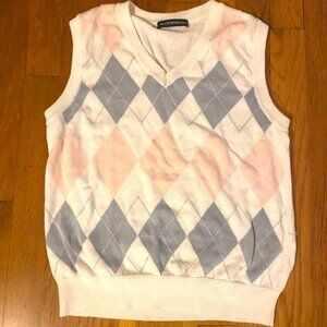 Brandy Melville Argyle sleeveless sweater